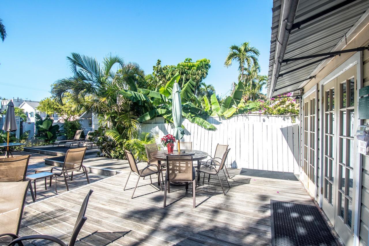 Duval House Bed & Breakfast คีย์เวสต์ ภายนอก รูปภาพ