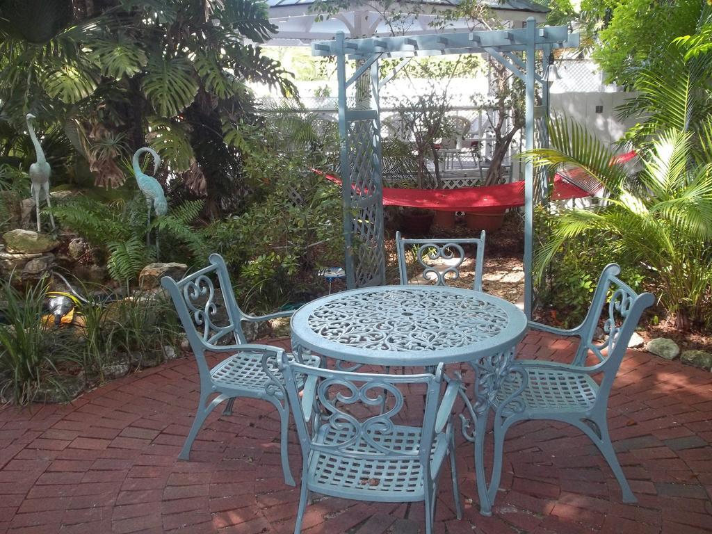 Duval House Bed & Breakfast คีย์เวสต์ ภายนอก รูปภาพ