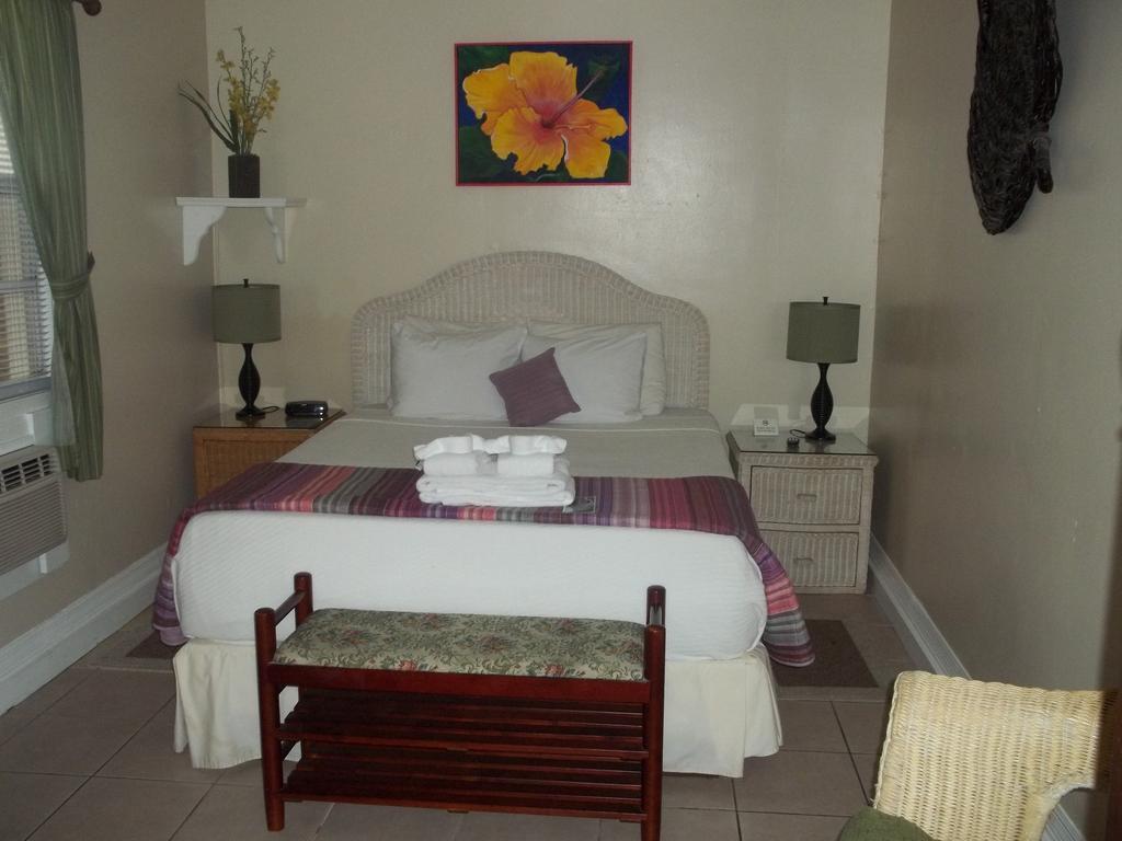 Duval House Bed & Breakfast คีย์เวสต์ ภายนอก รูปภาพ