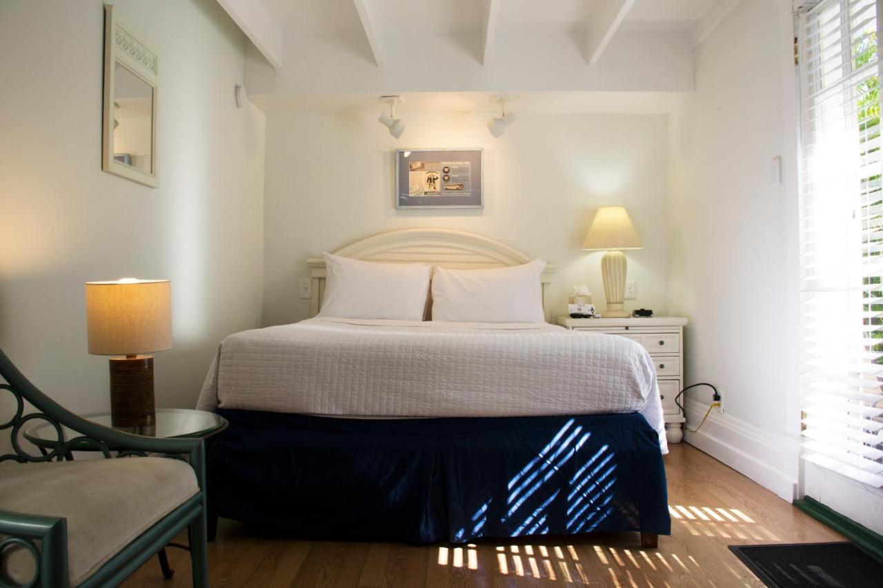 Duval House Bed & Breakfast คีย์เวสต์ ภายนอก รูปภาพ