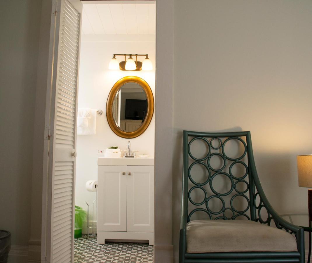 Duval House Bed & Breakfast คีย์เวสต์ ภายนอก รูปภาพ