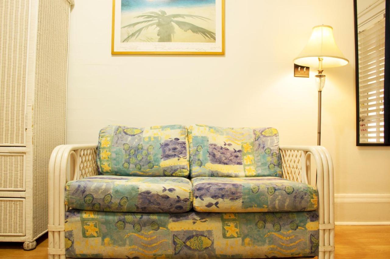 Duval House Bed & Breakfast คีย์เวสต์ ภายนอก รูปภาพ