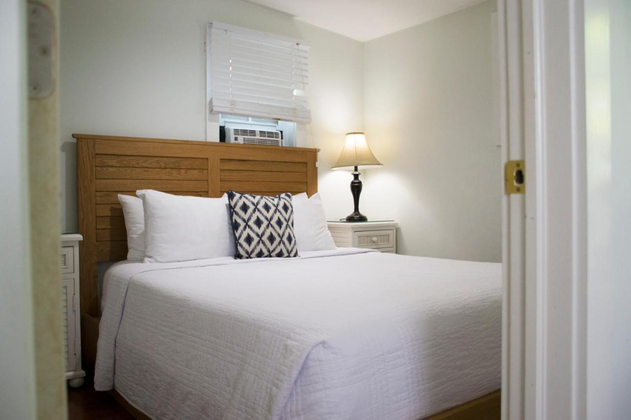 Duval House Bed & Breakfast คีย์เวสต์ ภายนอก รูปภาพ