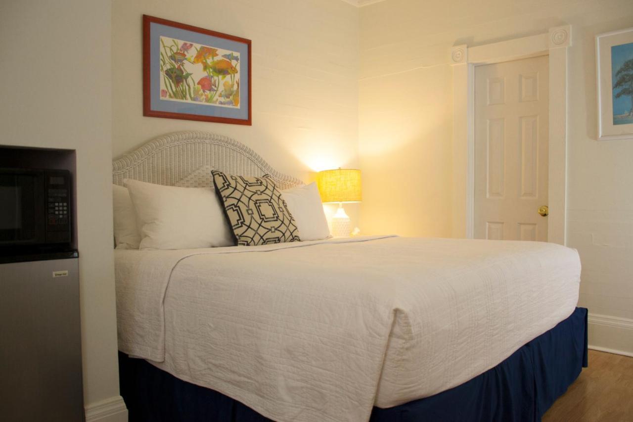 Duval House Bed & Breakfast คีย์เวสต์ ภายนอก รูปภาพ
